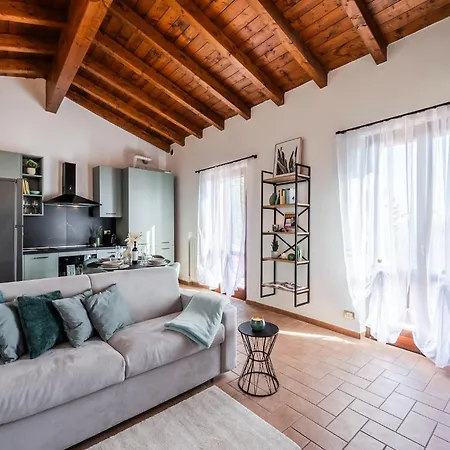 Hill Maranello, Vista E Relax Apartment