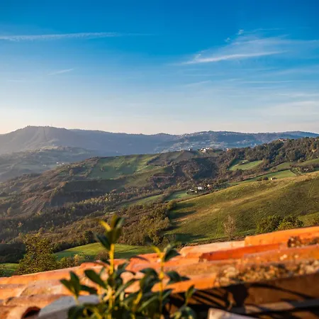 Hill Maranello, Vista E Relax *