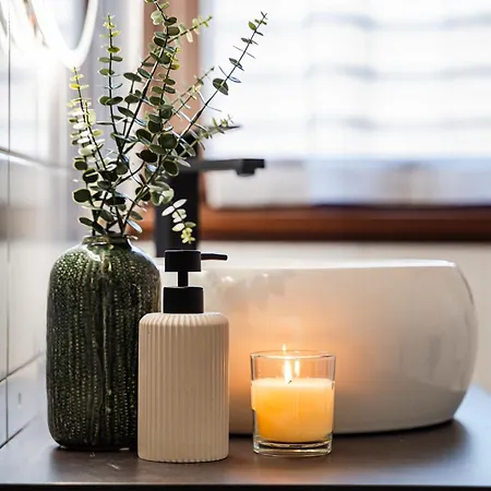 Hill Maranello, Vista E Relax *