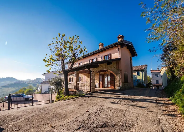 Hill Maranello, Vista E Relax *